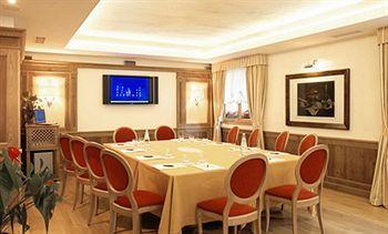 Hotel Alpen