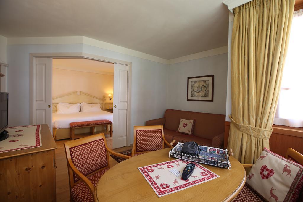 Hotel Alpen Madonna