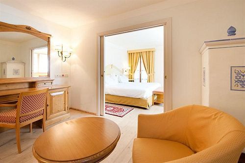 Alpen Hotel 5*