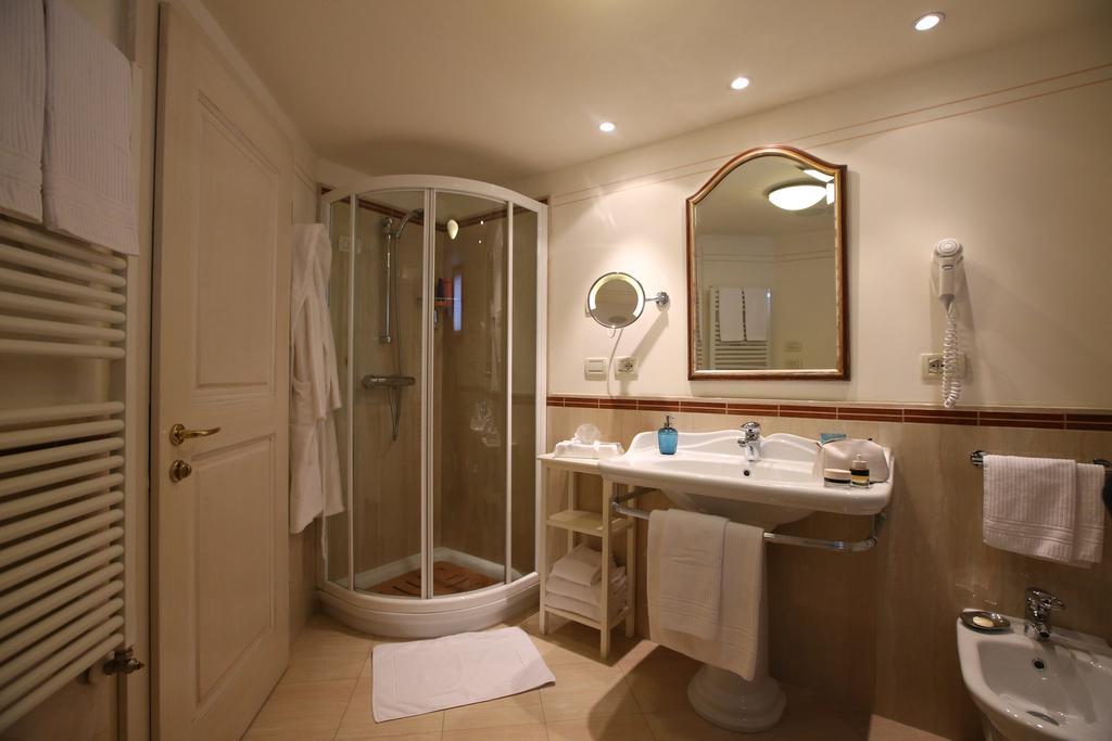 Hotel Alpen 5*